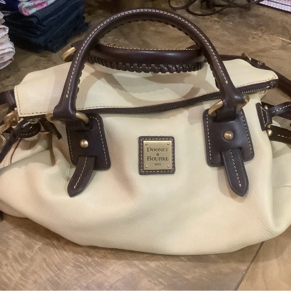 Dooney & Bourke Cream Florentine Vacchetta Leather Satchel - Picture 6 of 9